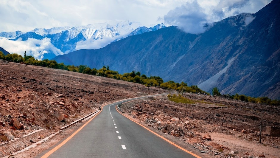EIGHTH WONDER' WINS BEST MOUNTAIN ROAD